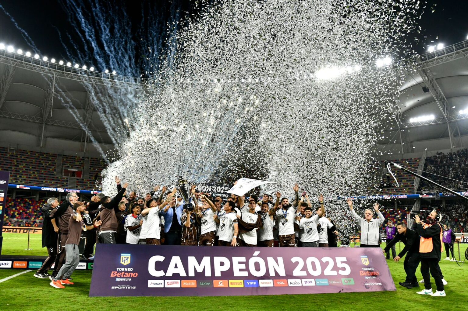 Platense gritó por primera vez