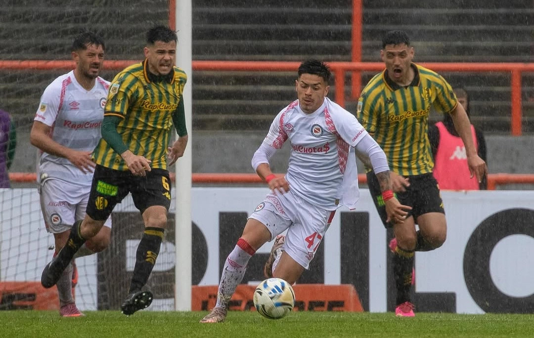 Gran victoria de AAAJ en el Minela